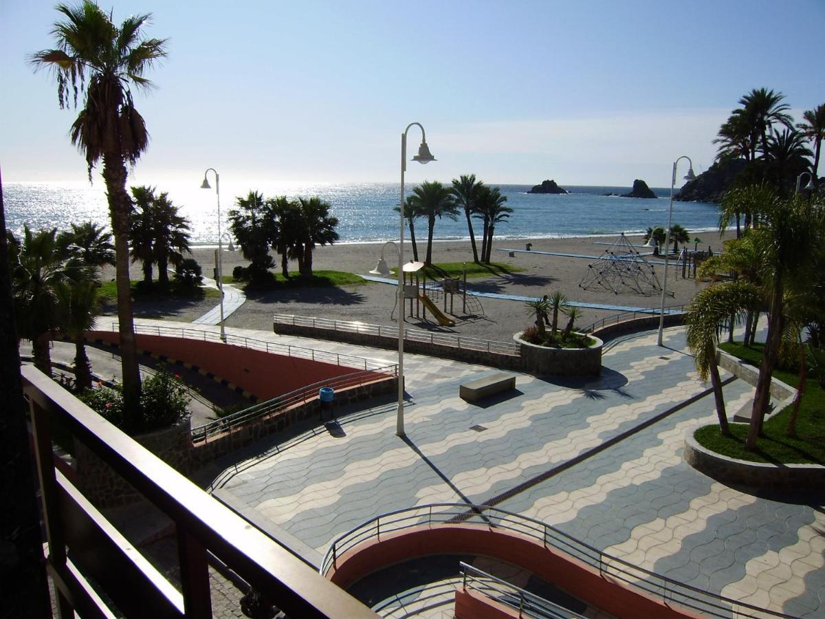 Centro-Primera Linea De Playa Almuñécar Esterno foto